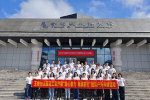 玉柴物流集團(tuán)開展“迎國慶，銘歷史，強(qiáng)作風(fēng)”愛國主義教育暨黨群共建活動(dòng)