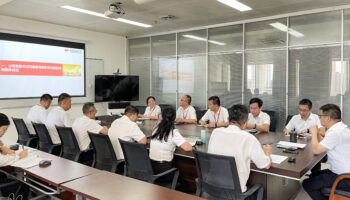 玉柴物流集團黨委召開“黨旗引領，使命擔當”基層黨支部新老書記交接座談會